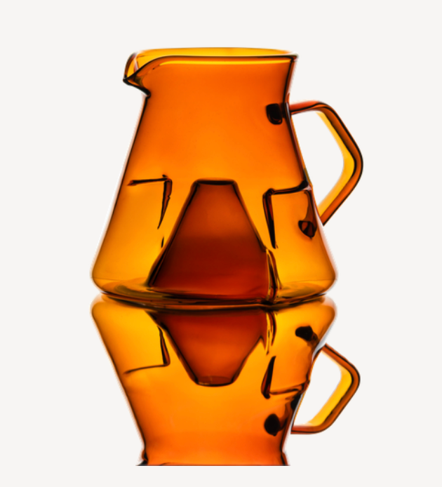 Avensi Wave Cyclone Carafe
